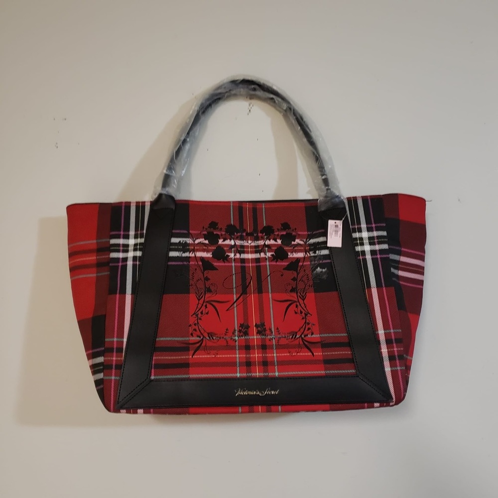 NWT Rare plaid Victoria’s Secret bag - Picture 1 of 16